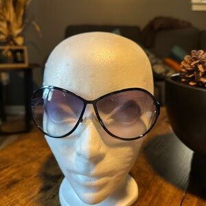 Emporio Armani Black Glasses Sleek Contemporary Design